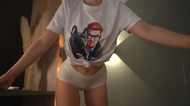 Snapshot of -Snowwwy- chatting on March 17, 2:12 pm -Snowwwy- online show from March 17, 2:12 pm