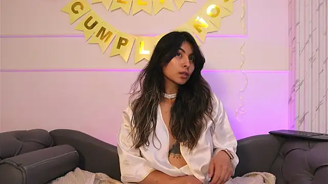 ShelleyMorell online show from January 20, 6:53 pm