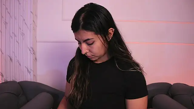 ShelleyMorell online show from February 18, 6:37 pm