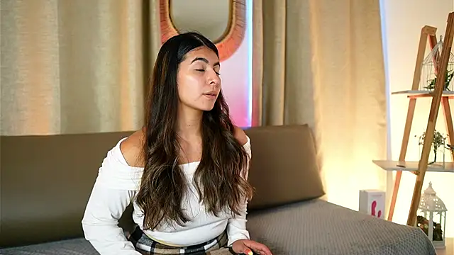 ShelleyMorell online show from November 27, 12:51 pm