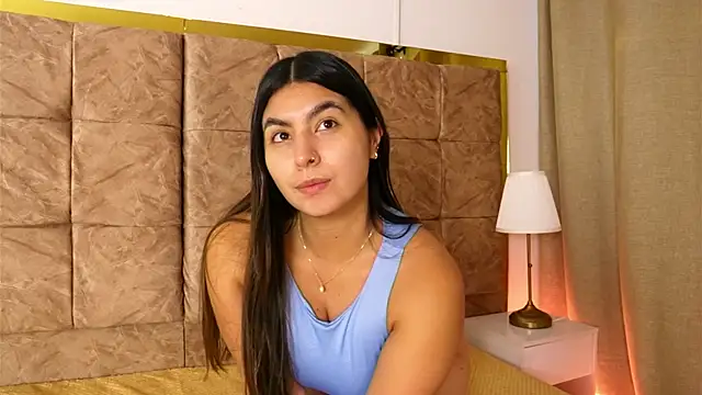 ShelleyMorell online show from April 23, 12:40 pm