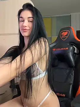 Julietta a online show from February 24, 5:09 pm