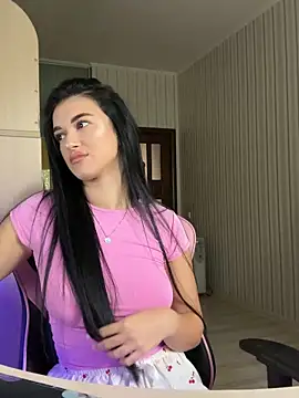 Julietta a online show from October 11, 11:42 am