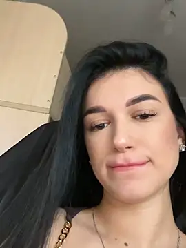 Julietta a online show from November 7, 7:52 am