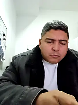 Snapshot of gordito_xx chatting on January 3, 1:47 pm gordito xx online show from January 3, 1:47 pm