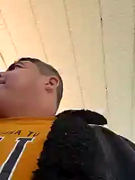 Snapshot of gordito_xx chatting on January 7, 11:26 am gordito xx online show from January 7, 11:26 am