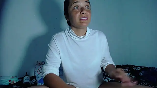 GiveLove1 online show from December 10, 5:07 am