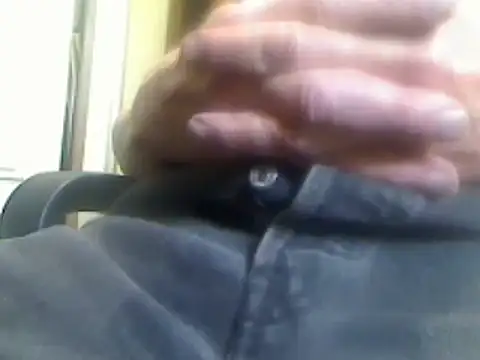 markluvskitty online show from March 5, 8:42 pm