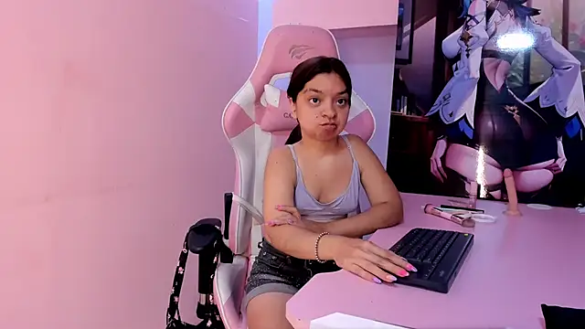 CharlotteMuller online show from April 21, 8:12 pm