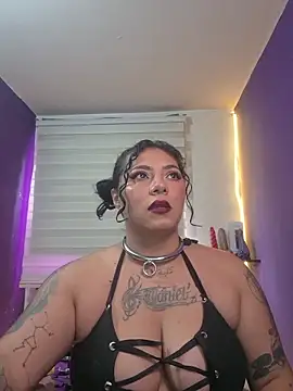 Alexa Slavehot777 online show from November 24, 8:19 pm