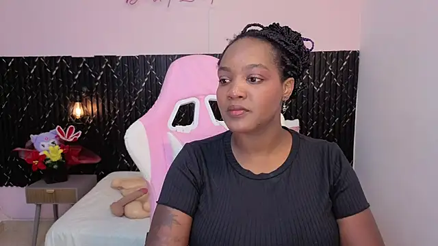 chanel brunette online show from March 26, 7:19 pm