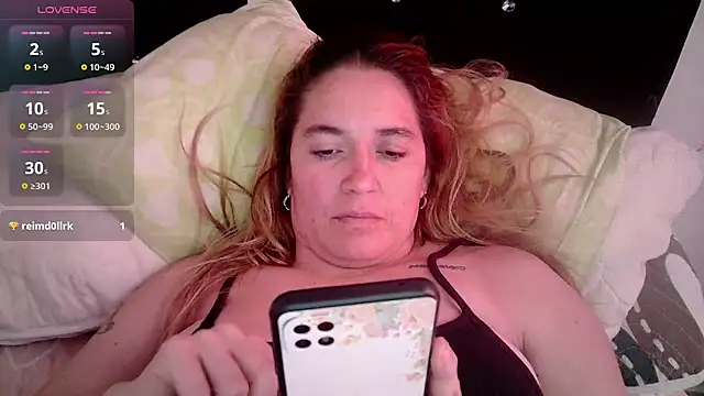 Izury Blondee online show from February 25, 2:00 pm