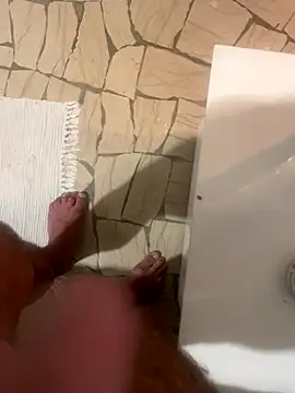 Snapshot of Edosxxl chatting on September 12, 10:54 pm Edosxxl online show from September 12, 10:54 pm