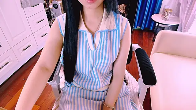 Lee Mi online show from March 15, 2:23 pm