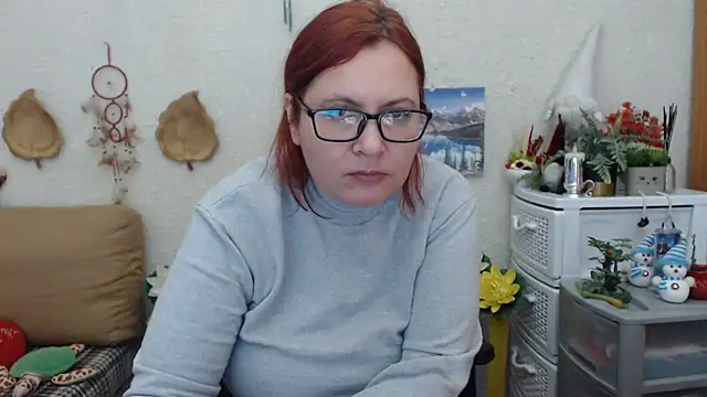 PlayfullMature online show from February 15, 9:15 pm