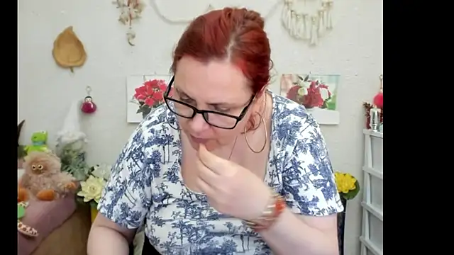 PlayfullMature online show from September 16, 7:31 am