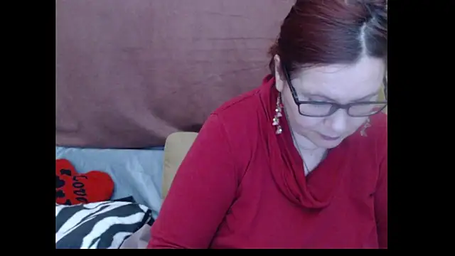 PlayfullMature online show from April 20, 11:50 pm