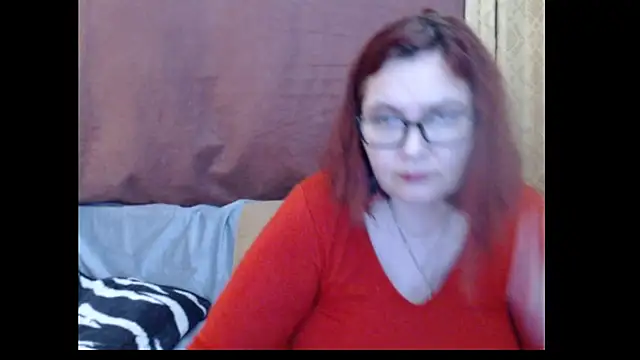 Snapshot of PlayfullMature chatting on May 20, 3:51 pm PlayfullMature online show from May 20, 3:51 pm