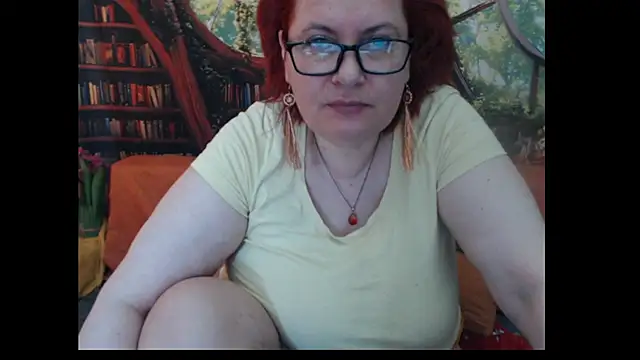 Snapshot of PlayfullMature chatting on July 23, 5:27 am PlayfullMature online show from July 23, 5:27 am