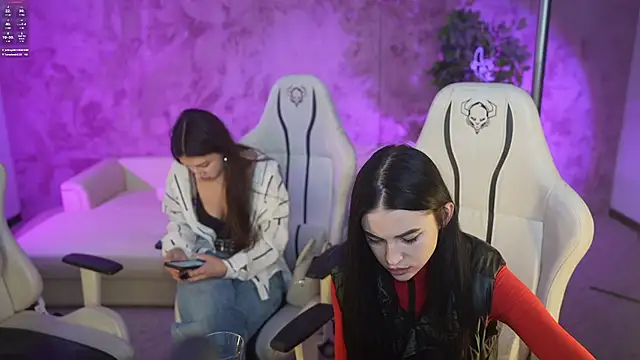 Tina Breeze online show from March 15, 11:29 am