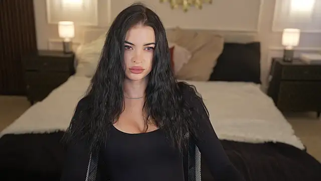 Snapshot of Tina_Breeze chatting on July 9, 7:01 am Tina Breeze online show from July 9, 7:01 am