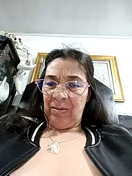 Snapshot of biancchi chatting on May 30, 3:31 pm biancchi online show from May 30, 3:31 pm