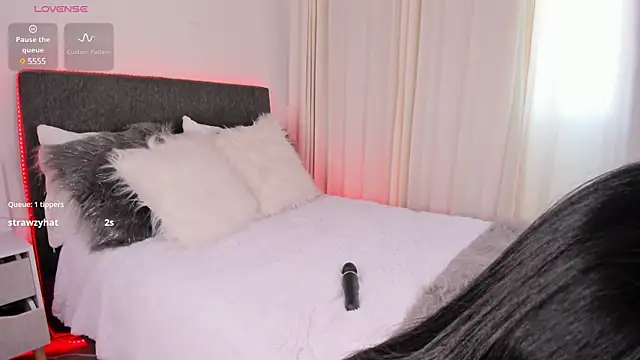 Snapshot of gissel_danger chatting on January 16, 6:27 pm gissel danger online show from January 16, 6:27 pm