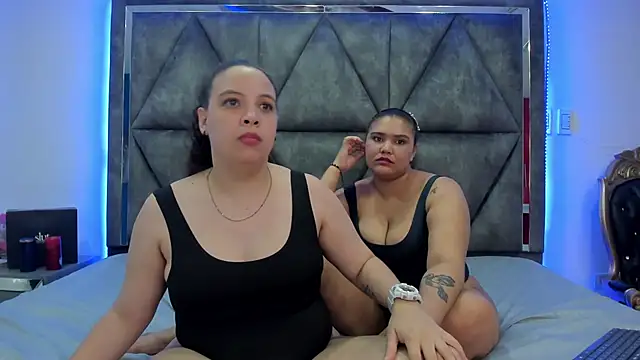 Snapshot of Danielaandximena chatting on February 12, 8:59 am Danielaandximena online show from February 12, 8:59 am