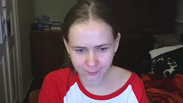 Snapshot of Riley_Roo chatting on December 6, 9:46 pm Riley Roo online show from December 6, 9:46 pm