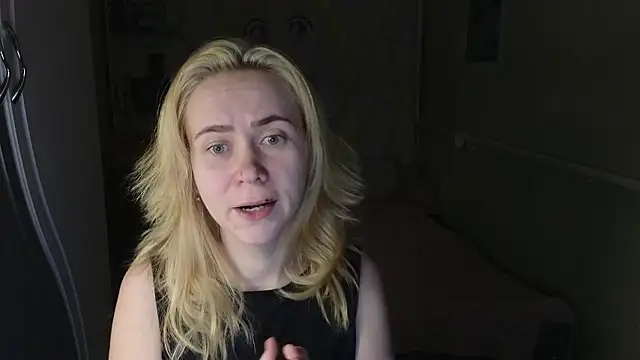 Riley Roo online show from January 15, 3:49 pm