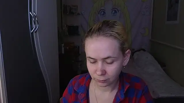 Snapshot of Riley_Roo chatting on March 12, 9:26 am Riley Roo online show from March 12, 9:26 am