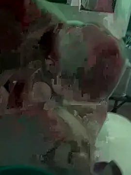 Snapshot of Mune_Raez_6 chatting on October 3, 7:11 pm Mune Raez 6 online show from October 3, 7:11 pm