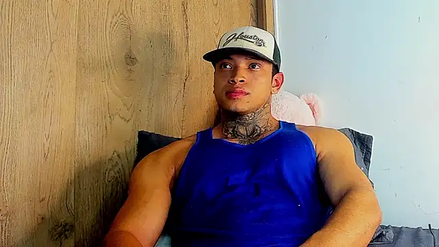 Stiven collins online show from November 2, 6:05 am