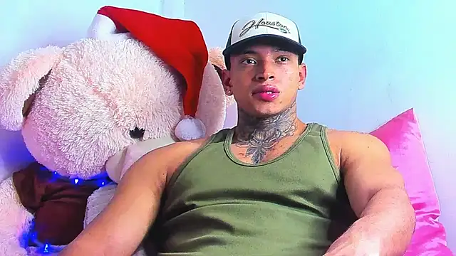 Stiven collins online show from January 6, 6:17 am