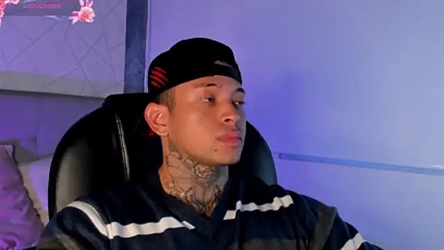 Stiven collins online show from February 21, 4:30 pm