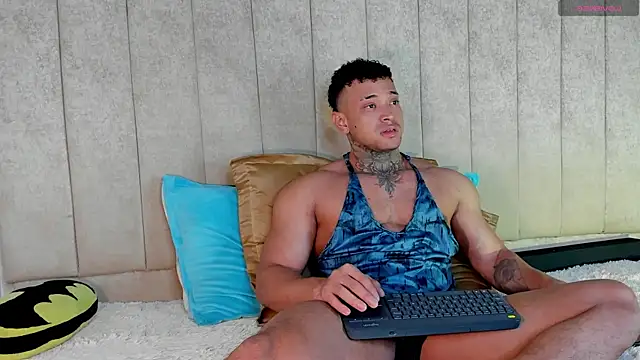 Stiven collins online show from June 6, 1:05 pm