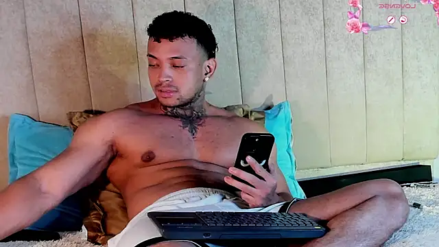 Stiven collins online show from June 8, 10:21 pm