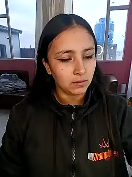 Snapshot of Cute_Penelope chatting on January 24, 12:10 pm Cute Penelope online show from January 24, 12:10 pm