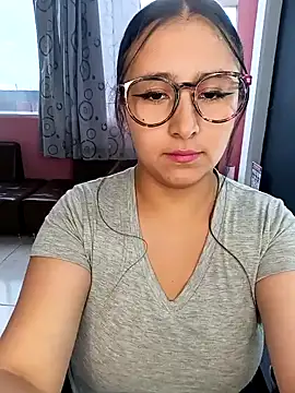 Snapshot of Cute_Penelope chatting on January 29, 12:02 pm Cute Penelope online show from January 29, 12:02 pm