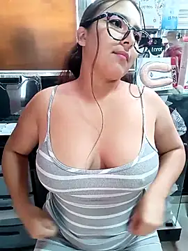 Snapshot of Cute_Penelope chatting on February 7, 3:08 pm Cute Penelope online show from February 7, 3:08 pm