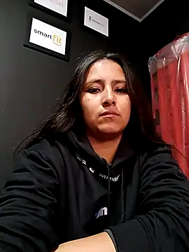 Snapshot of Cute_Penelope chatting on February 8, 12:06 pm Cute Penelope online show from February 8, 12:06 pm