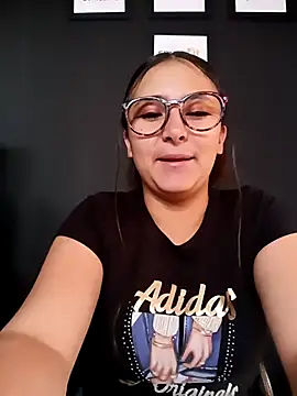 Snapshot of Cute_Penelope chatting on March 9, 12:09 pm Cute Penelope online show from March 9, 12:09 pm