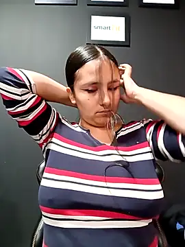 Snapshot of Cute_Penelope chatting on March 17, 12:04 pm Cute Penelope online show from March 17, 12:04 pm