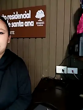 Snapshot of Cute_Penelope chatting on November 5, 11:21 am Cute Penelope online show from November 5, 11:21 am