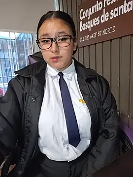 Snapshot of Cute_Penelope chatting on January 5, 5:27 pm Cute Penelope online show from January 5, 5:27 pm