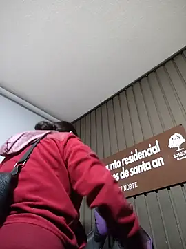 Snapshot of Cute_Penelope chatting on January 7, 11:23 am Cute Penelope online show from January 7, 11:23 am