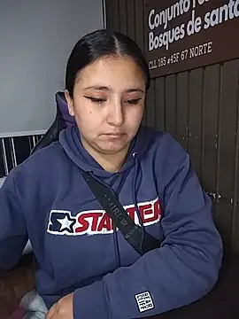 Snapshot of Cute_Penelope chatting on February 12, 11:27 am Cute Penelope online show from February 12, 11:27 am