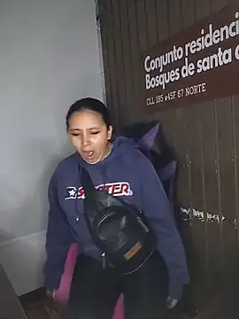 Cute Penelope online show from April 23, 11:20 am