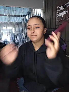 Cute Penelope online show from April 30, 1:39 pm