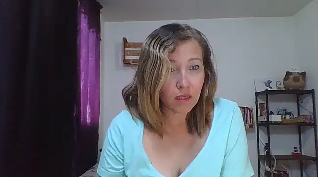 Snapshot of charlott_ponce chatting on February 15, 6:12 pm charlott ponce online show from February 15, 6:12 pm